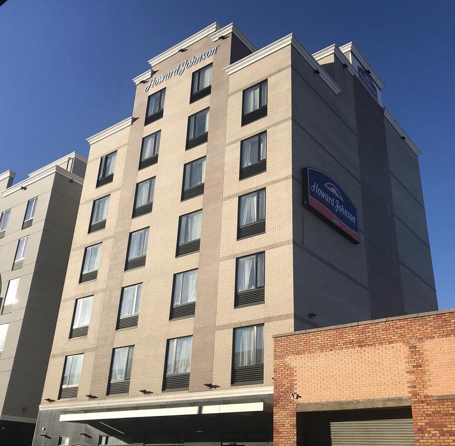 Howard Johnson By Wyndham Jamaica Ny Near Airtrain Jfk New York Exterior foto